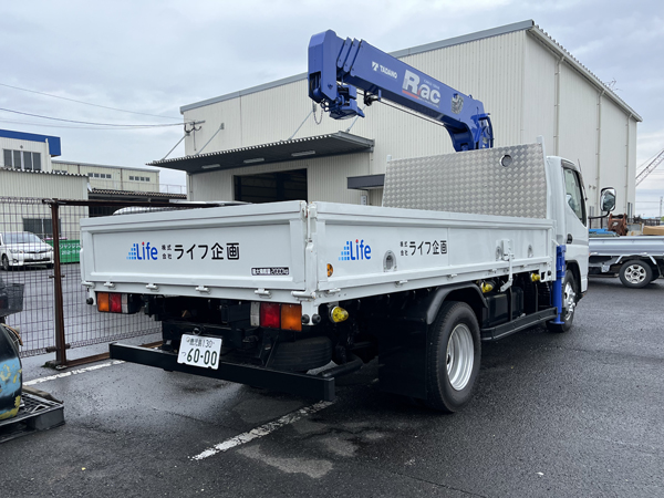 ライフ企画様の車両マーキング3